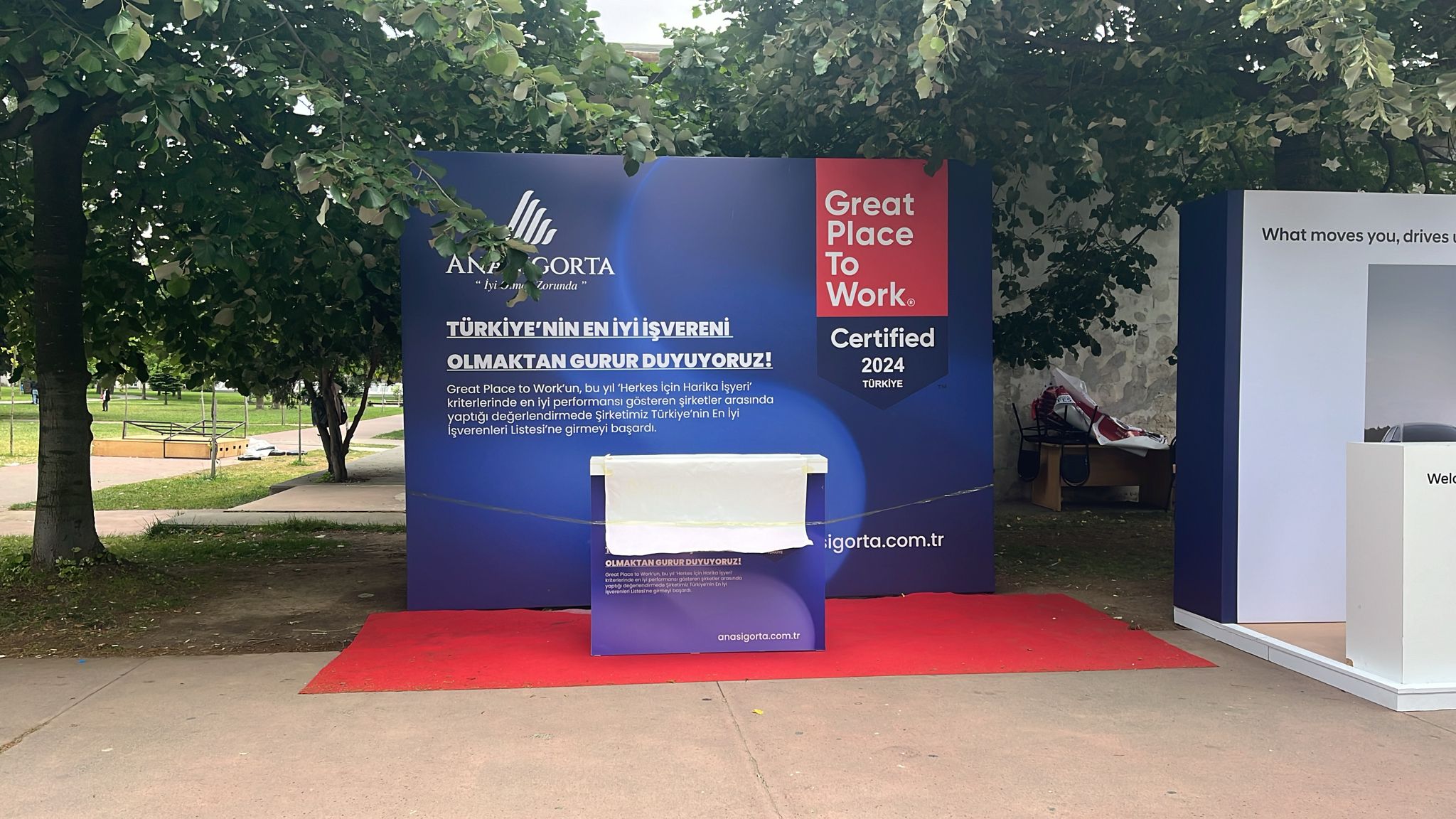 28ab44ca-220e-47bd-98bb-e75d0b43e3ba