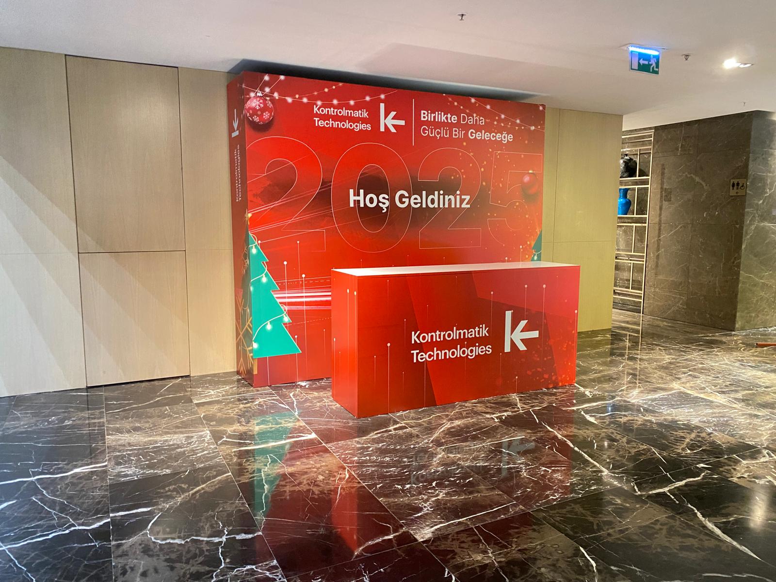 9da6b90f-912d-4b83-8014-b18f4eef6ae3