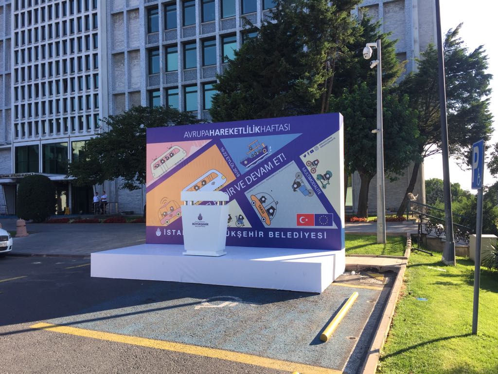 e88582c3-c509-40ff-aa51-75ac939139bd