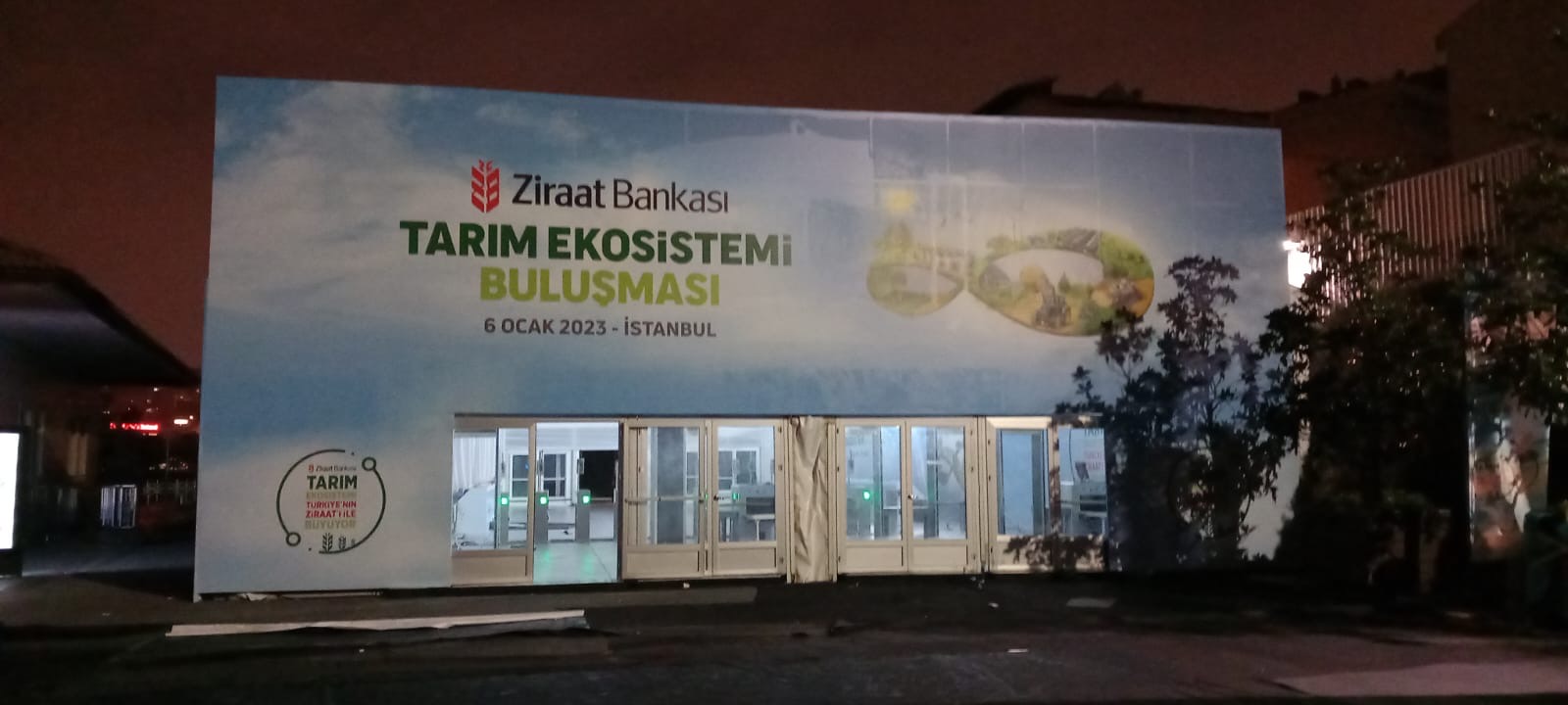 ec25ef02-6692-408a-9b8e-f779becf9766